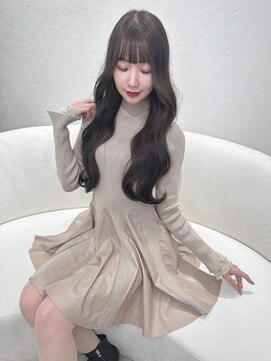 アム 表参道(am) 小顔薄めバンググレージュレイヤーロング前髪パーマ黒髪