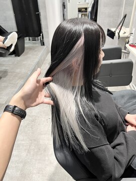 アンダーバーホワイト 栄店(_WHITE) インナーホワイトシルバー