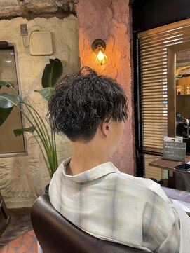 ロッソバイアルター 鎌取(ROSSO by aL-ter) 【ウルフ/カルマパーマ/ベリーショート】千葉香奈