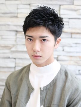 ルーツ(ROOTS) 黒髪アップバング王道ベリーショート