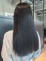 アイティーバイアルバム 藤沢店(IT by ALBUM) ブルーグレージュ美髪レイヤーロング_ba494541