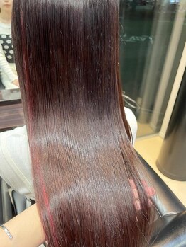 ナンブスカイ(nambu-SKY)の写真/ツヤツヤの髪が手に入るのは『nambu-SKY』スタイリスト厳選のトリートメントで髪質改善！艶髪自慢しよう☆