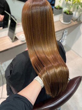 シーン(SCENE) 艶感　髪質改善　ストレート　ロング　ベージュ【天神/今泉】