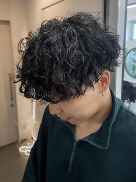 グッドタイムエフティフィフス 横浜西口(GoodTimes ft.fifth) 横浜シャドウパーマツイストスパイラルパーマセンターパート30代