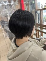 スタジオ アルファプラス 日暮里店(studio α+)&nbsp;ステップボーンカットカットボブショートハイライト白髪ぼかし