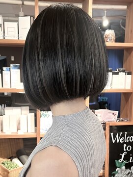 アンバー(Amber) ボブ×コントラストハイライト