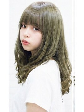 サロンドリアン(Salon de Lien) 透け感オリーブの愛されゆるふわロング 谷崎