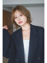 フィルムス 横浜(FILMS+) くびれレイヤー/オリーブベージュ/顔周り/シースルー/横浜+