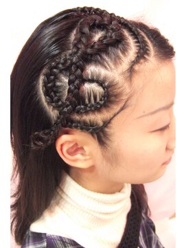 リオビーシンジュク(Rio B SHINJUKU) MUSIC×CORNLOW