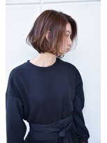 キアラ(Kchiara) 大人ショートボブ/切りっぱなしボブ