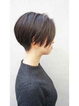 モリオ フロム ロンドン 成増店 【morio成増3号店 米村進】大人ハンサム刈り上げショート