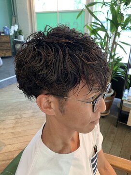 イーツー(e.e.) スパイラルパーマ