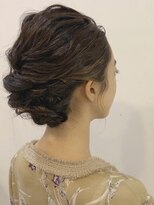和装にも合うアップスタイルヘア  エジリ