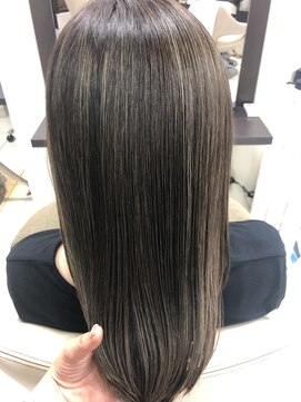 コレットヘア(Colette hair) 【オリーブグレー×ハイライト】