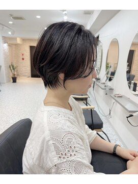 メモリーズ 銀座(Memories) 前髪カール/ネオシースルーバング/くびれボブ［銀座］