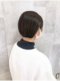 コンパクトなショートボブ