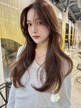 シティ(CITY) 毛流れ盛れするレイヤーカット ワンカール 韓国ヘア ヨシンモリ