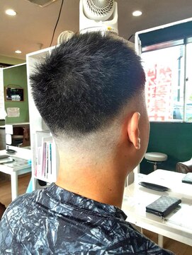 ヘアサロンネクスト(Hair salon NEXT) フェードベリーショート