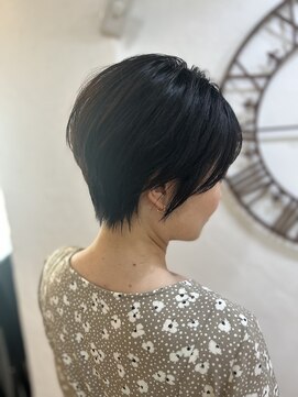 ロストシティ 横浜(LOST CITY) 30代40代くびれショート