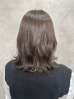 イメチェンヘアスタイルホワイトブロンド外ハネボブ美髪のススメ