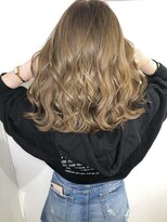 ディーバ 渋谷(D.I.E.V.A)&nbsp;20代30代40代大人上品ミディアムレイヤーボブ艶髪ベージュ