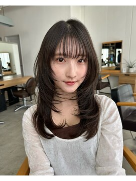 シアアオヤマ 表参道青山(SHEA aoyama) たっぷりレイヤーセミロングヘア