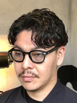 メンズココ 清澄白河店(MENS COCO) センターパート/ビジネスヘア/ビジネスショート/刈り上げ