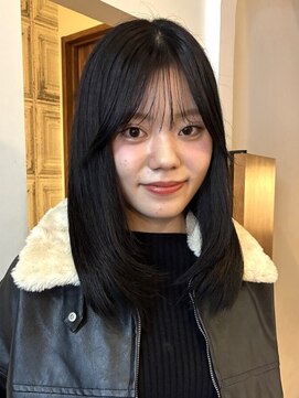 ロティー(loty) 髪質改善 黒髪 ブラウンベージュ レイヤーカット 10代20代