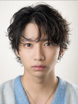 オーシャントーキョーオーバー 渋谷(OCEAN TOKYO OVER) センターパートフェザーパーマニュアンスパーマシャドウパーマ