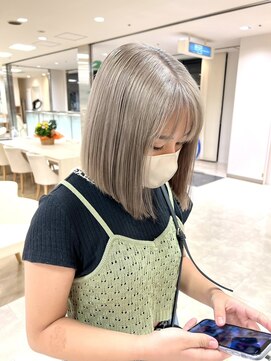 シャルムバイケンジ(Charm.by KENJE) ブリーチ/ブリーチカラー/ベージュカラー/ダブルカラー/銀座