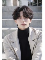 ベル 新宿(Belle)&nbsp;men'shair/センターパート/ツーブロック/シャドウパーマ/新宿駅