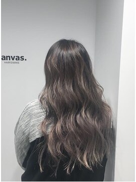 トーン 上大岡(tone.) グレージュ バレイヤージュ