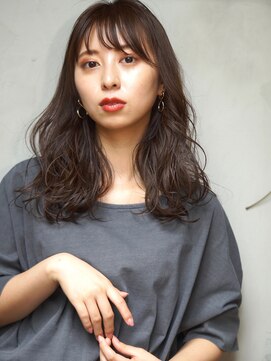 アトリエ フェム(atelier.fem) 質感重視ウェーブ×モーブブラウン