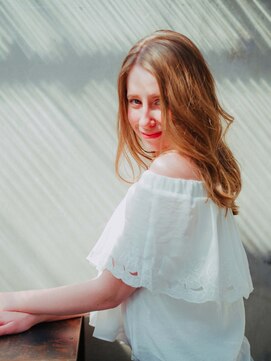 ディバイン ティエドゥール お花茶屋(divine tiedeur) センターパート大人ウェーブ