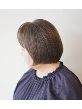 サロン マーニ(salon m ni) グレイカラー2.0/オシャレ染めの白髪染め/大人ショート