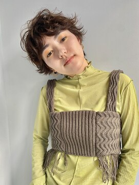 フィルムス 田町芝浦(FILMS) 黒髪/クラゲヘアー/オリーブグレー/小顔/ココアベージュ/田町