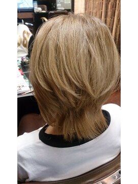 アンククロス 那覇店 ショートレイヤー