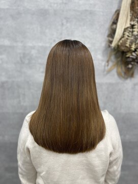 ナチュラル 泉中央店(Natural) 魔法の縮毛ケアルーガ