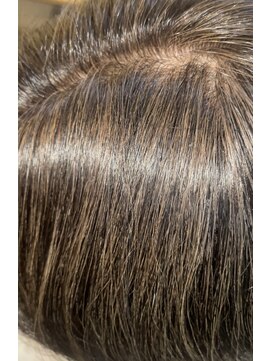 トータルビューティーステラ(TOTAL BEAUTY STELLA) ノンジアミンカラー、ザクロペインターで白髪染めと白髪ぼかし