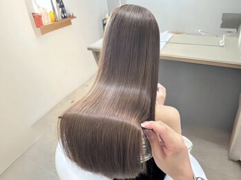 ビビバイベル(BiVi by BHEL)の写真/《クセ毛やダメージが気になる方に◎》酸性ストレートでダメージを最小限に抑えたナチュラルヘアへ＊[韓国]