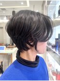 グラデーションショート 大人ショート PEEKABOO 原宿 表参道