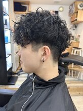 【くせ毛も魅力に変える！】かっこよさ×セットのしやすさを両立できるパーマスタイル