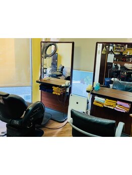 【板宿駅徒歩3分】カラー専門店ならではの価格とクオリティの高さが好評！少人数で相談もしやすい♪