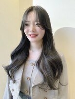 バイオレット 栄店(Violet) 韓国ヘア レイヤーカット 顔まわりカット ゆる巻きスタイル