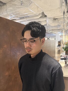 ウノプリールヴァモス(unopulir Vamos) 渋髪メンズ海外ヘア大人短髪