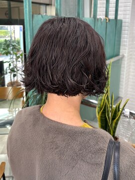 アピィス(appiis) ミルクティーブロンド/ワンホンレイヤーカット/横浜