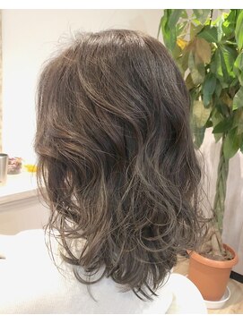 カナロア(KANALOA) KANALOA☆外国人風寒色系グレージュ