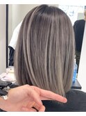 エアータッチバレイヤージュ白髪ぼかし/ケアブリーチハイライト
