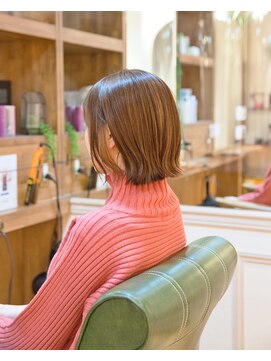 スリーク(sleek) 外ハネボブ