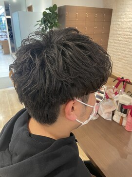 クォーターシーズンズ 茗荷谷(QUARTER SEASONS) メンズパーマ